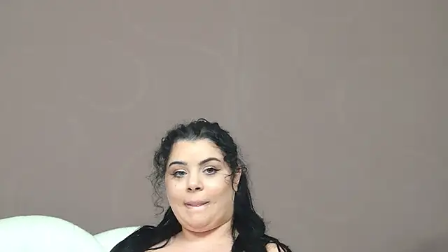 BustyMadison online show from March 7, 2025, 3:18 pm