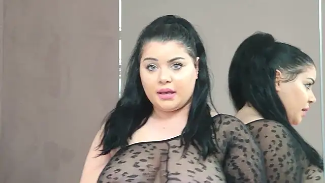 BustyMadison online show from March 20, 2025, 12:32 pm