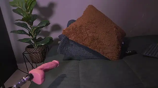 Snapshot of HannahEvanss chatting on November 29, 2025, 7:36 pm HannahEvanss online show from November 29, 2025, 7:36 pm