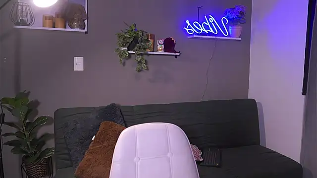 Snapshot of HannahEvanss chatting on November 26, 2025, 6:52 pm HannahEvanss online show from November 26, 2025, 6:52 pm