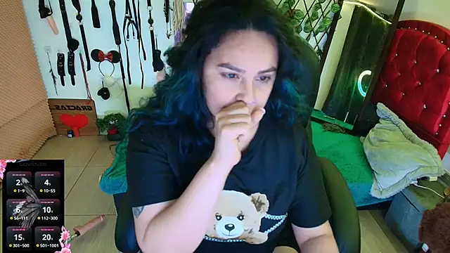 Snapshot of elektra_32 chatting on September 10, 2025, 6:01 am elektra 32 online show from September 10, 2025, 6:01 am