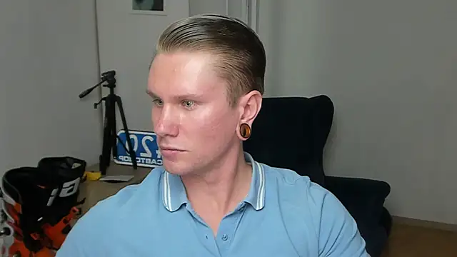 Snapshot of kevin-park chatting on October 19, 2025, 1:47 pm kevin-park online show from October 19, 2025, 1:47 pm