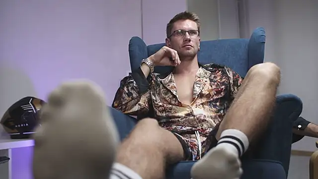 Snapshot of kevin-park chatting on September 13, 2025, 5:02 pm kevin-park online show from September 13, 2025, 5:02 pm