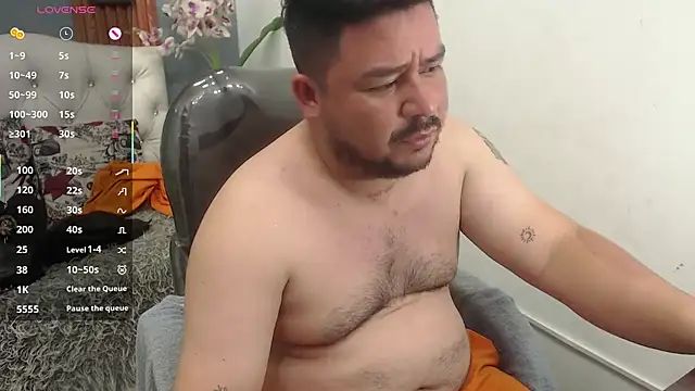 Snapshot of oso_dirty_ chatting on April 16, 2026, 5:47 pm oso dirty online show from April 16, 2026, 5:47 pm