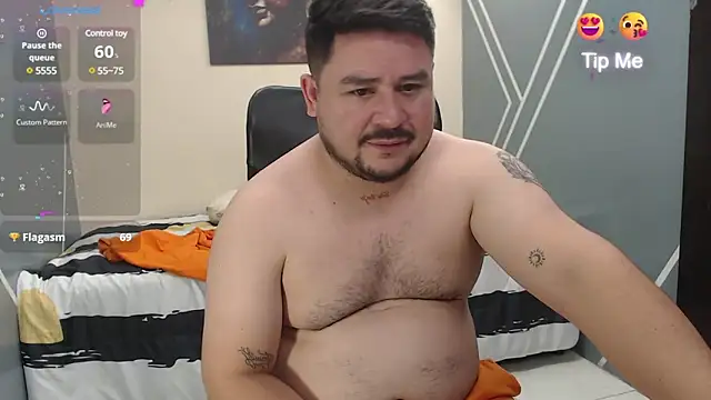 Snapshot of oso_dirty_ chatting on February 16, 2025, 8:33 pm oso dirty  online show from February 16, 2025, 8:33 pm