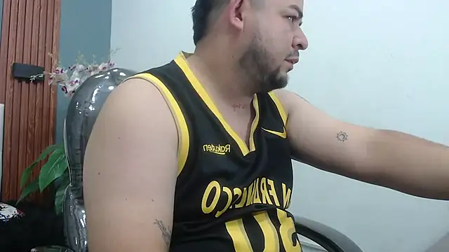 Snapshot of oso_dirty_ chatting on March 31, 2026, 5:26 pm oso dirty online show from March 31, 2026, 5:26 pm