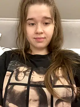 Snapshot of HornyGirlH chatting on December 1, 2025, 2:45 am HornyGirlH online show from December 1, 2025, 2:45 am