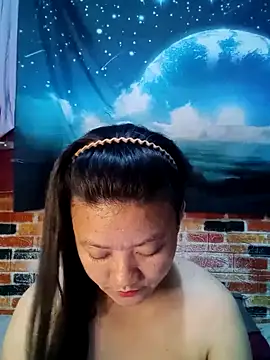 Snapshot of Urchanel chatting on March 13, 2025, 10:36 am Urchanel online show from March 13, 2025, 10:36 am