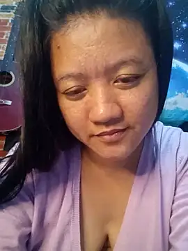 Snapshot of Urchanel chatting on February 23, 2025, 2:18 am Urchanel online show from February 23, 2025, 2:18 am