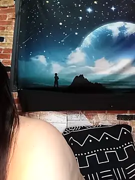 Snapshot of Urchanel chatting on September 29, 2025, 7:52 pm Urchanel online show from September 29, 2025, 7:52 pm