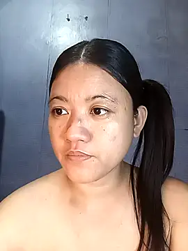 Snapshot of Urchanel chatting on October 9, 2025, 11:22 am Urchanel online show from October 9, 2025, 11:22 am