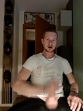 Playbunniboy online show from January 5, 2026, 7:28 pm