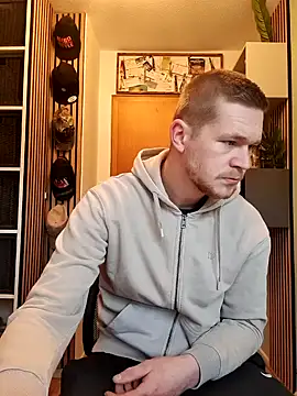 Playbunniboy online show from February 14, 2025, 7:38 am