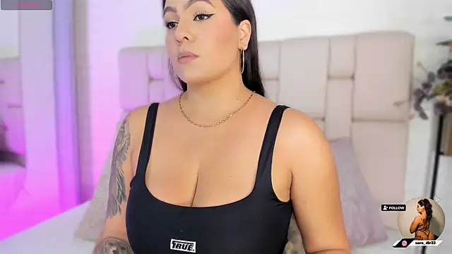 Snapshot of nataly_clark_ chatting on November 26, 2025, 7:36 pm nataly clark online show from November 26, 2025, 7:36 pm