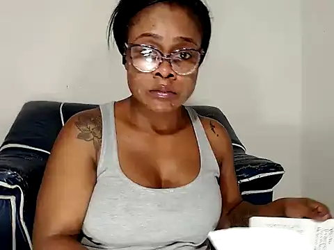 Snapshot of alexiaao9 chatting on November 12, 2025, 4:49 am alexiaao9 online show from November 12, 2025, 4:49 am