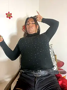 NatiBrunet online show from December 22, 2025, 3:39 am