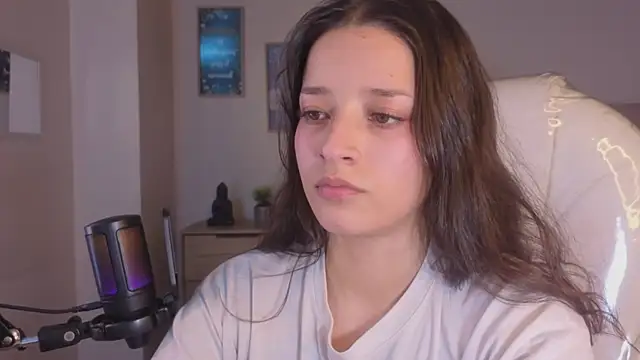 Snapshot of Amaia_Daniells chatting on January 12, 2026, 4:19 am Amaia Daniells online show from January 12, 2026, 4:19 am