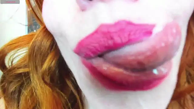 softlysoftlyasbeauty online show from February 26, 2025, 2:16 pm