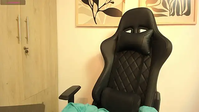 Ash milk online show from April 15, 2026, 1:59 pm