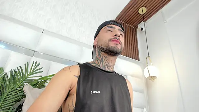 imferrer online show from November 26, 2025, 8:31 pm