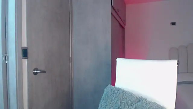 Brown skin11 online show from December 19, 2025, 8:11 pm