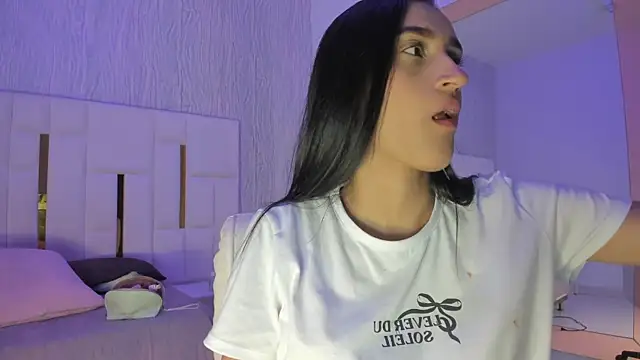 Snapshot of Meghan_stonne_ chatting on January 10, 2026, 7:20 pm Meghan stonne online show from January 10, 2026, 7:20 pm