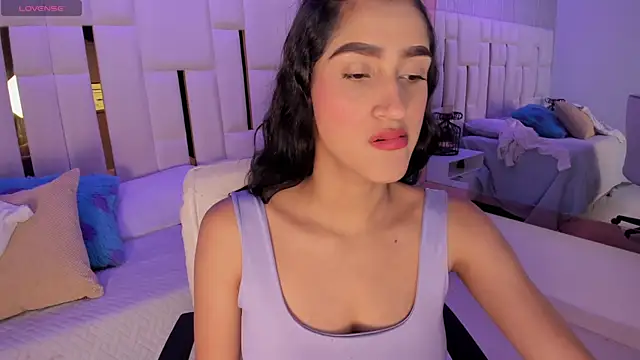 Snapshot of Meghan_stonne_ chatting on February 12, 2026, 7:24 pm Meghan stonne online show from February 12, 2026, 7:24 pm