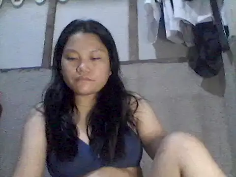 Snapshot of SexyHotMari69 chatting on March 16, 2025, 6:23 pm SexyHotMari69 online show from March 16, 2025, 6:23 pm