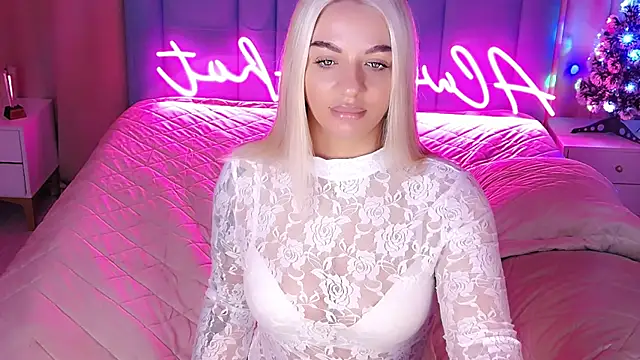 Snapshot of AllwaysHotJ chatting on December 16, 2025, 2:16 am AllwaysHotJ online show from December 16, 2025, 2:16 am