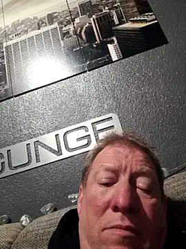 Snapshot of tomtom111111 chatting on November 9, 2025, 4:55 pm tomtom111111 online show from November 9, 2025, 4:55 pm