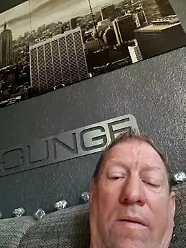 tomtom111111 online show from March 7, 2026, 10:43 am