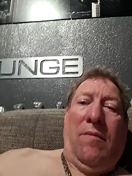 Snapshot of tomtom111111 chatting on November 13, 2025, 4:00 pm tomtom111111 online show from November 13, 2025, 4:00 pm