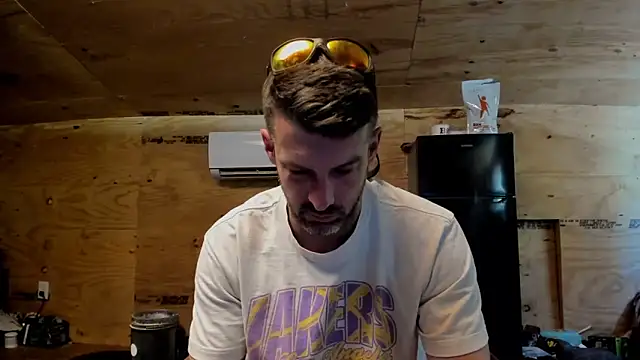 Kenny Kyle online show from October 12, 2025, 5:47 pm