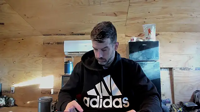 Kenny Kyle online show from December 15, 2025, 2:01 pm