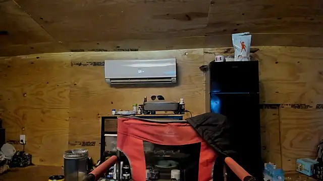 Kenny Kyle online show from October 29, 2025, 1:32 pm