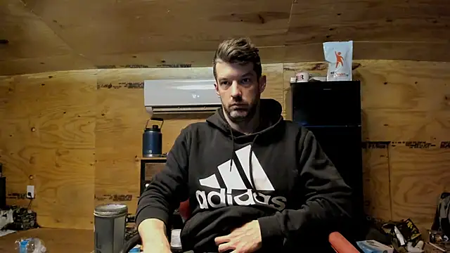 Kenny Kyle online show from December 3, 2025, 10:47 am