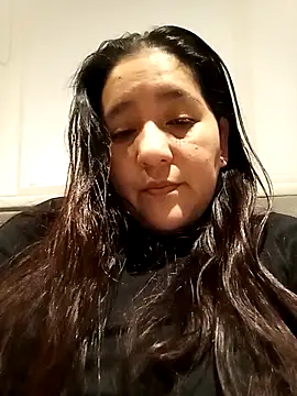 Snapshot of Gatubela212 chatting on October 31, 2025, 11:22 pm Gatubela212 online show from October 31, 2025, 11:22 pm