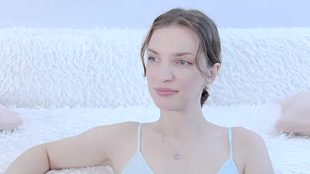 Snapshot of Beauty_Alex chatting on July 24, 2026, 2:51 am Beauty Alex online show from July 24, 2026, 2:51 am