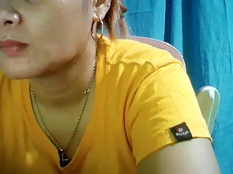 Snapshot of ashlylove25 chatting on June 6, 2026, 5:07 pm ashlylove25 online show from June 6, 2026, 5:07 pm