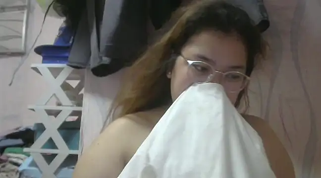 Snapshot of Boobsiemarie chatting on March 15, 2025, 4:02 am Boobsiemarie online show from March 15, 2025, 4:02 am