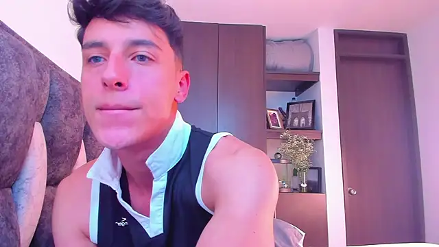 Snapshot of I_Gabriel chatting on December 11, 2024, 6:31 pm I Gabriel online show from December 11, 2024, 6:31 pm