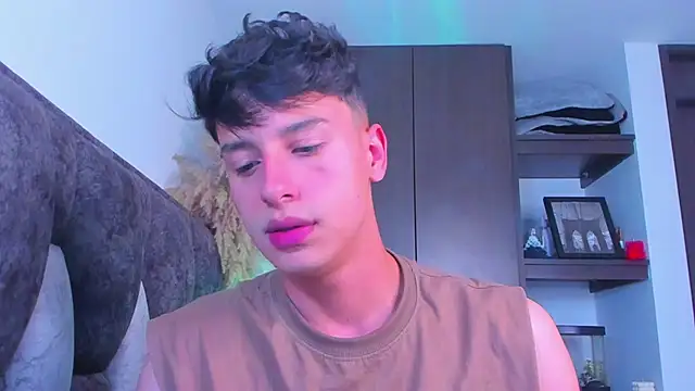 Snapshot of I_Gabriel chatting on January 14, 2025, 11:27 pm I Gabriel online show from January 14, 2025, 11:27 pm