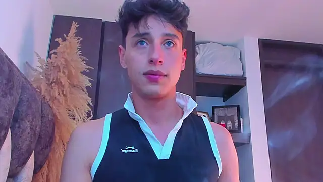 Snapshot of I_Gabriel chatting on January 1, 2025, 6:26 am I Gabriel online show from January 1, 2025, 6:26 am