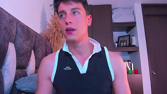 Snapshot of I_Gabriel chatting on January 9, 2025, 12:35 am I Gabriel online show from January 9, 2025, 12:35 am