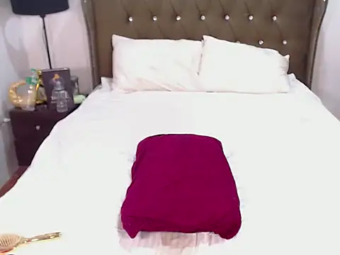 WomanofWorldTS online show from January 17, 2026, 9:29 pm