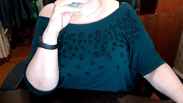 AlisaHot55 online show from April 2, 2026, 10:11 am