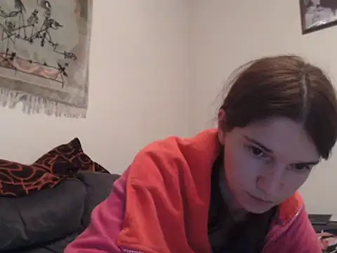 Geile-Luna online show from September 15, 2025, 5:35 pm