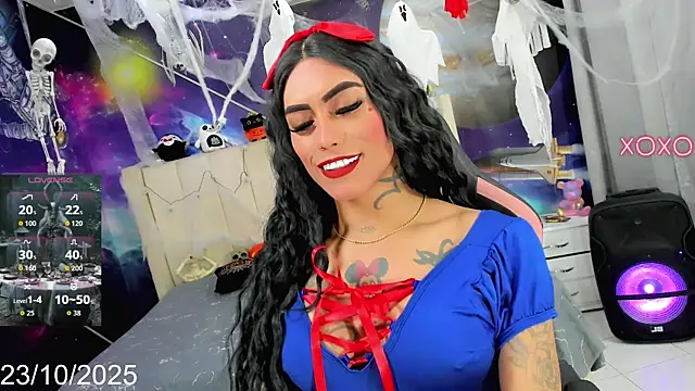 Snapshot of Nella_Dolls chatting on October 24, 2025, 3:27 am Nella Dolls online show from October 24, 2025, 3:27 am