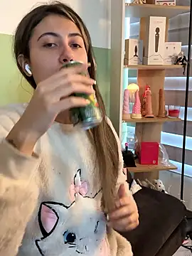 Snapshot of lilly_sweett chatting on January 10, 2026, 8:04 pm lilly sweett online show from January 10, 2026, 8:04 pm