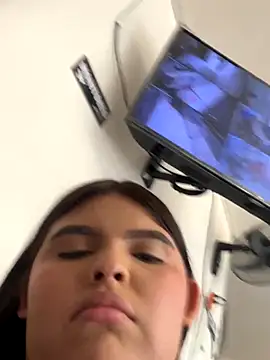 Lia sexx online show from September 10, 2025, 3:55 pm